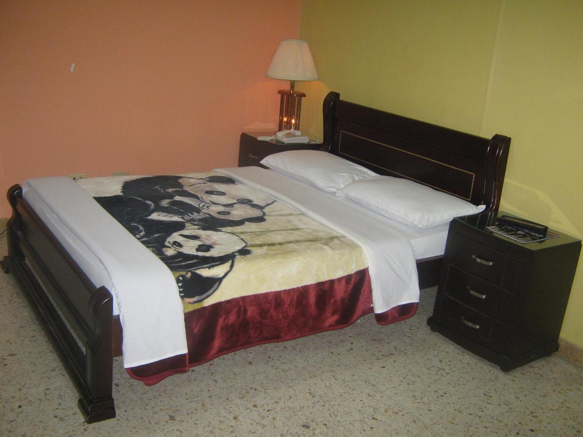 Hotel Ejecutivo Перейра Екстер'єр фото