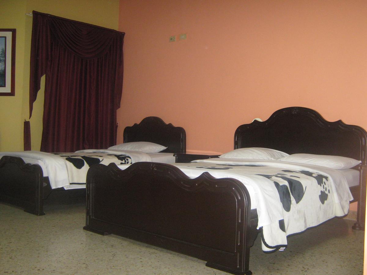 Hotel Ejecutivo Перейра Екстер'єр фото