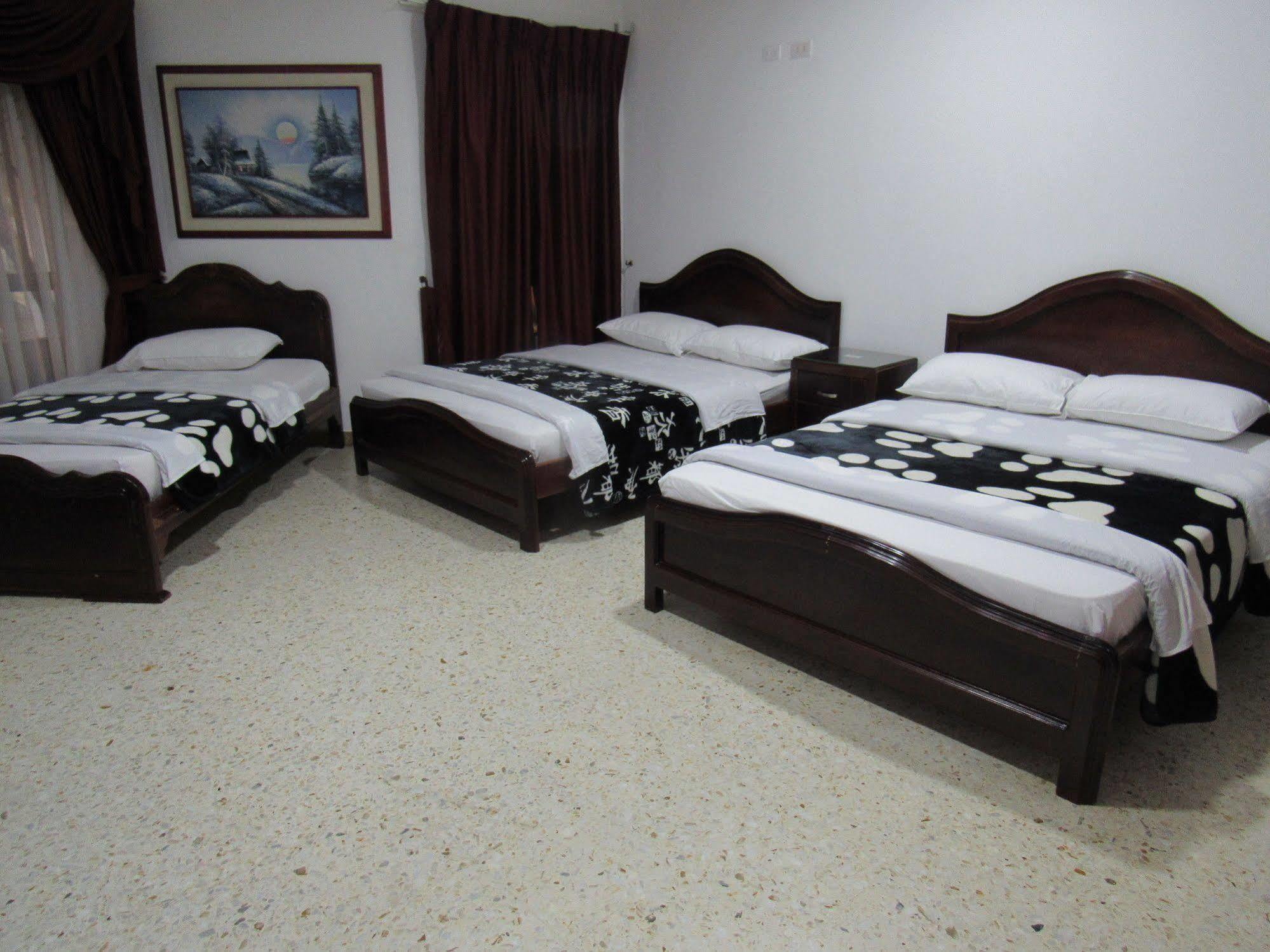 Hotel Ejecutivo Перейра Екстер'єр фото