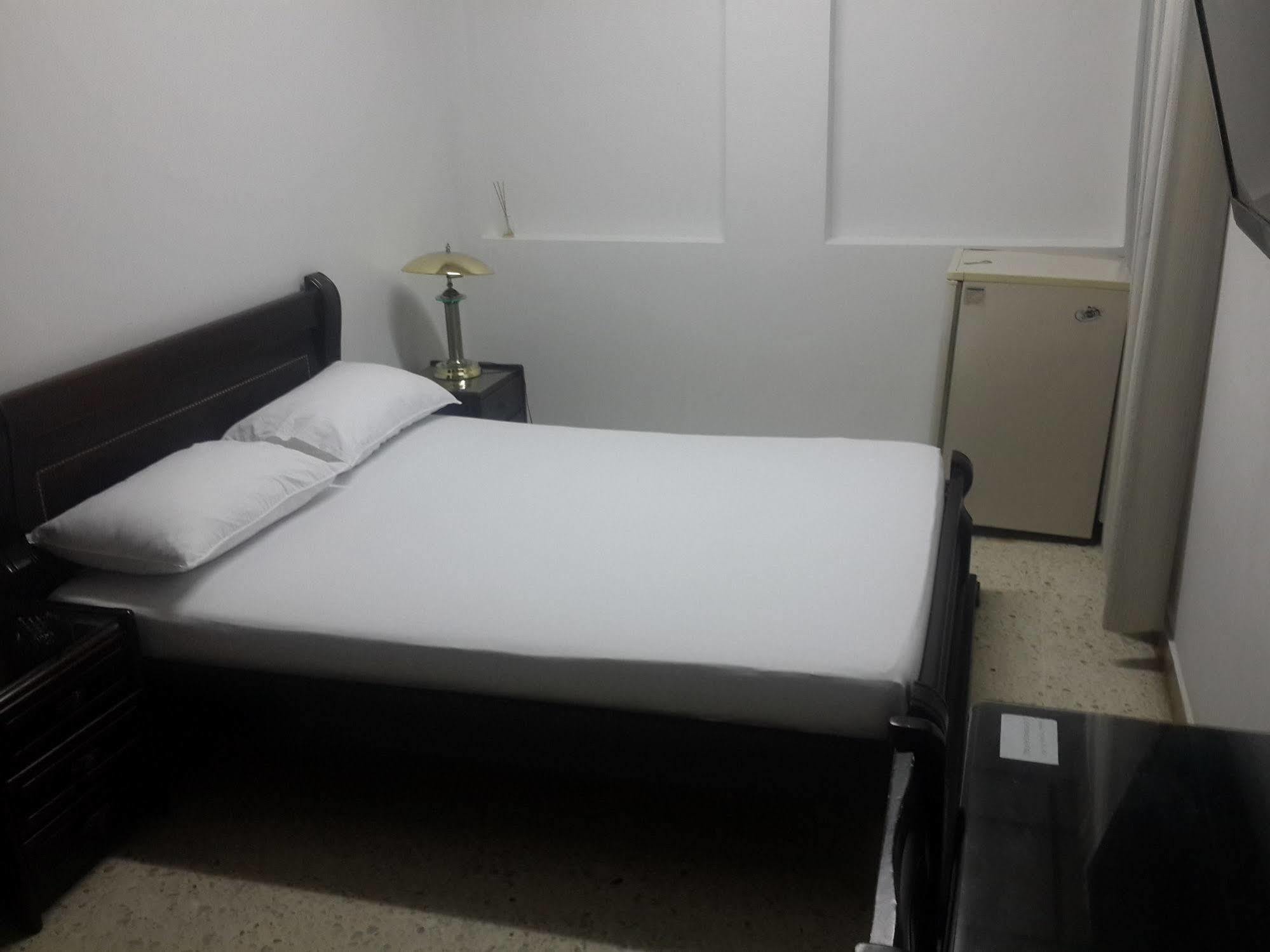 Hotel Ejecutivo Перейра Екстер'єр фото